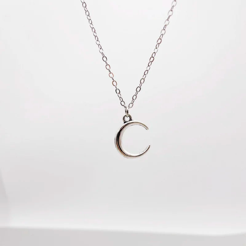 2021 Fashion 5 Designs Moon Pendant Chain Female Necklace For Wholesale Friendly Gifts Jewelry Women Necklace Drop Shipping