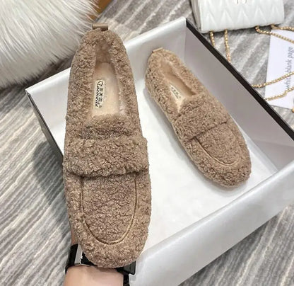 Plus Size Women Shearling Flats Furry Lambswool Mocasines Mujer Warm Cotton Shoes Ladies Slip On Sheep Fur Lined Loafers Winter