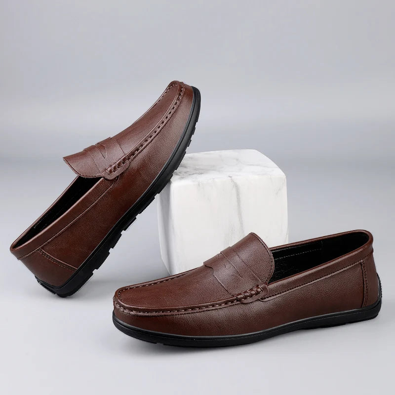 Genuine Leather Men Loafers Comfortable Mens Casual Shoes Luxury Brand Man Formal Dress Shoes Breathable Slip on Boat Shoes