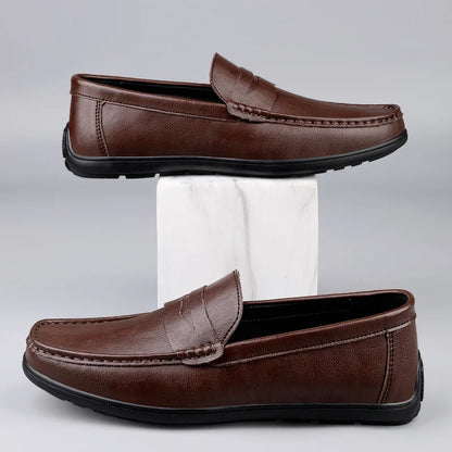 Genuine Leather Men Loafers Comfortable Mens Casual Shoes Luxury Brand Man Formal Dress Shoes Breathable Slip on Boat Shoes
